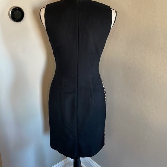 J. McLaughlin wool dress perfect - Picture 6 of 8